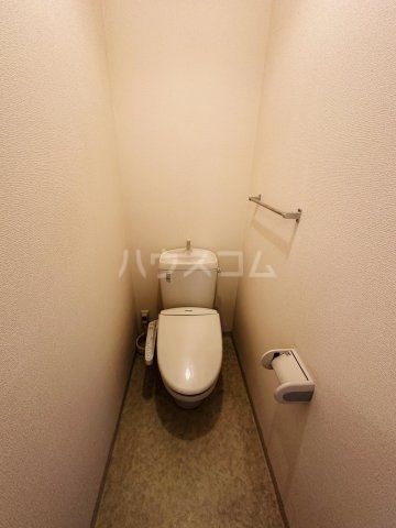 【クロシェット　Ｂのトイレ】