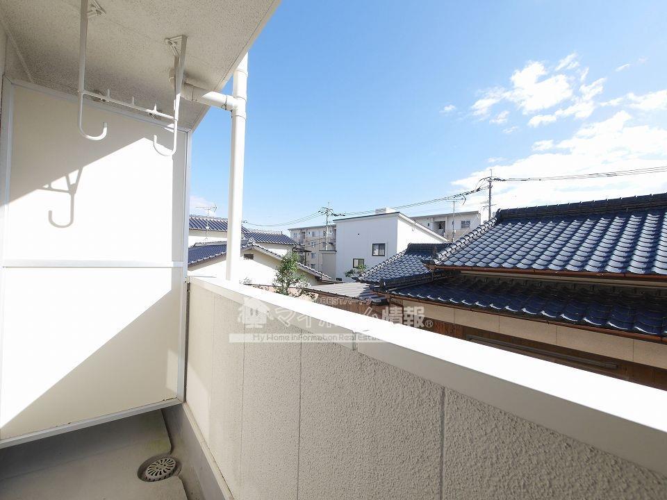 バルコニー　※内観写真は2-2号室を引用しており、内装が異なる場合がござ