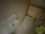 トイレ　清潔感のあるトイレで、嬉しいウォシュレット付き。