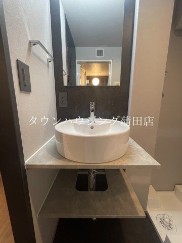 【大田区田園調布南のマンションの洗面設備】