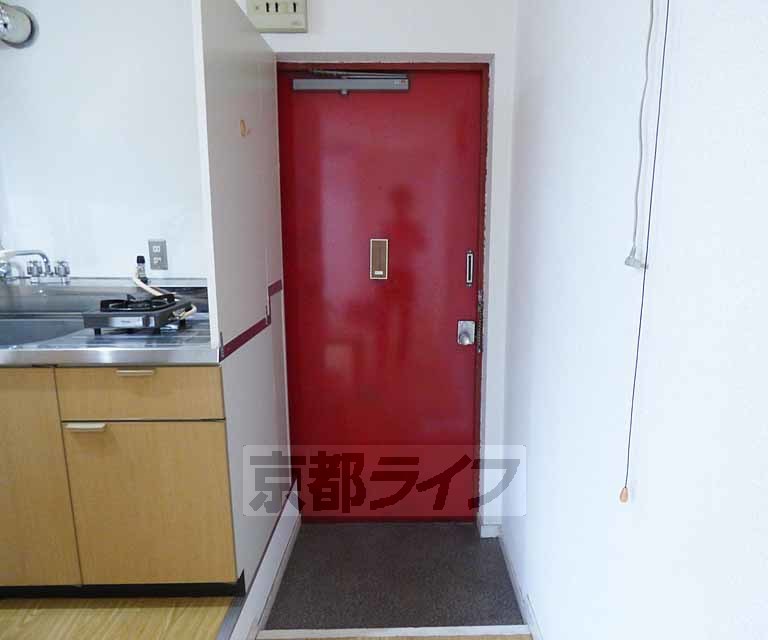 玄関　玄関です。