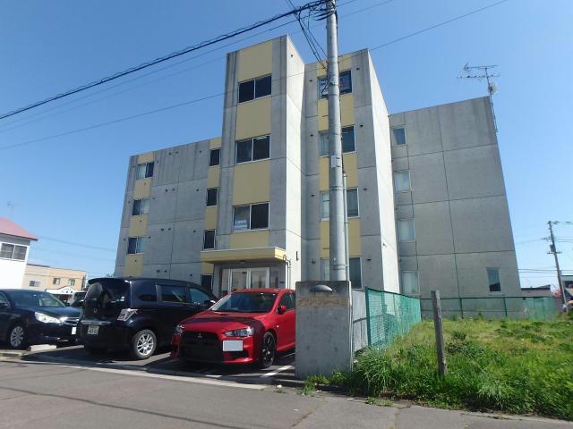 函館市高盛町のマンションの建物外観