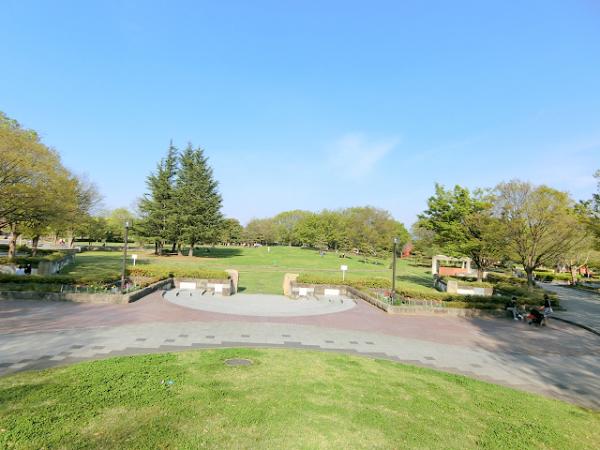 【長野市大字栗田のマンションの公園】