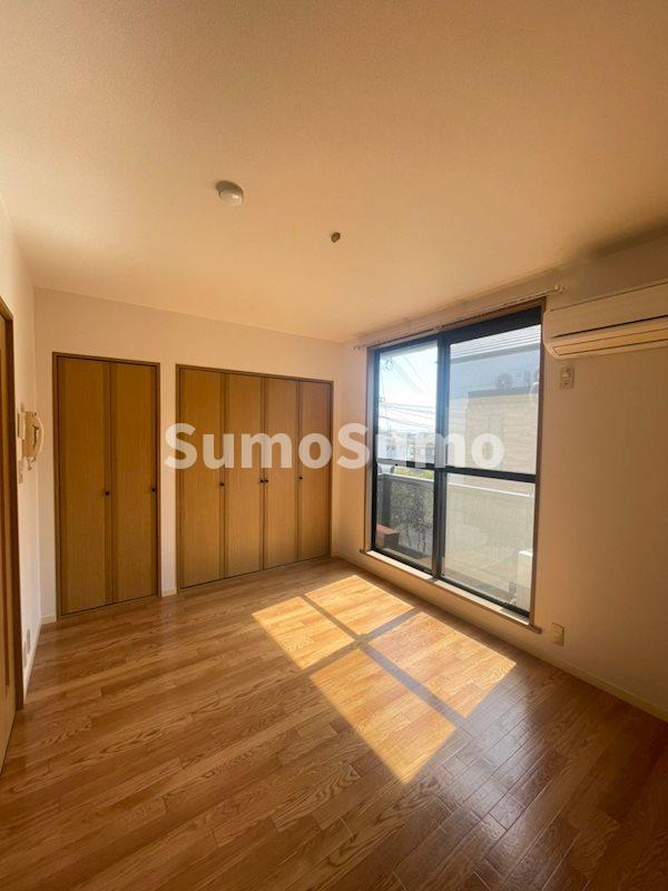 その他部屋・スペース　使い勝手のいい寝室です