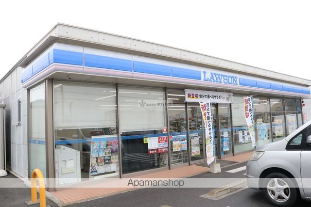 コンビニ　ローソン（コンビニ）まで3166m