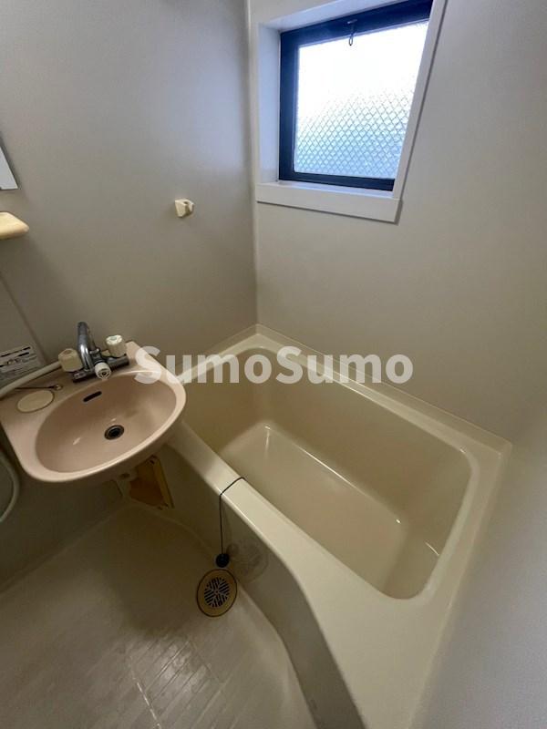 バス・シャワールーム　日々の暮らしに欠かせないお風呂です