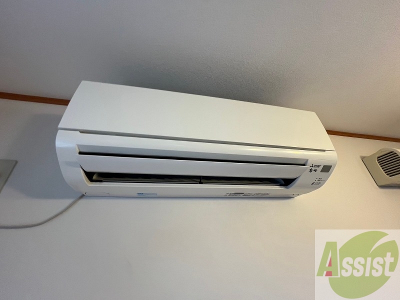 その他設備　エアコン付きで快適なリビングになっております！