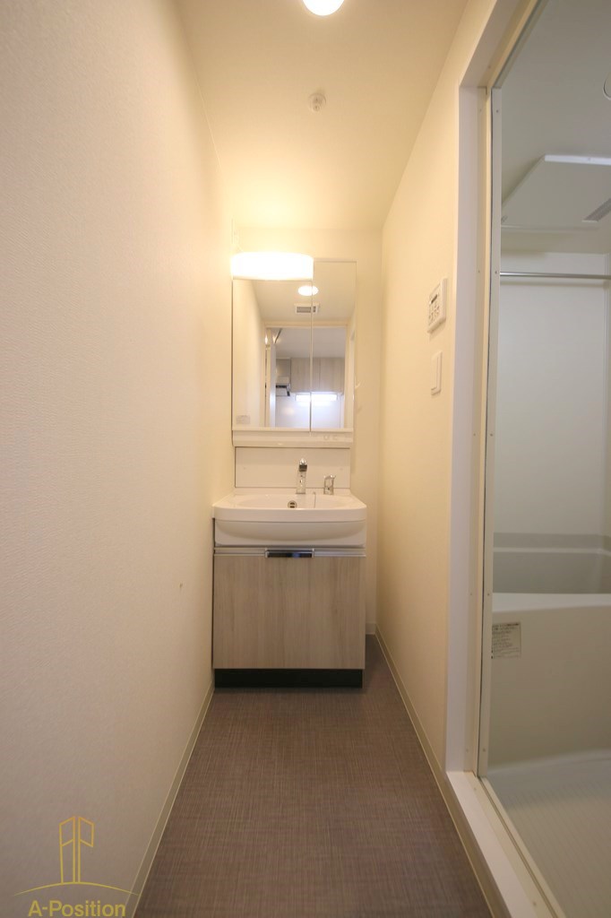 洗面設備　ララプレイス四天王寺前夕陽ケ丘プルミエ