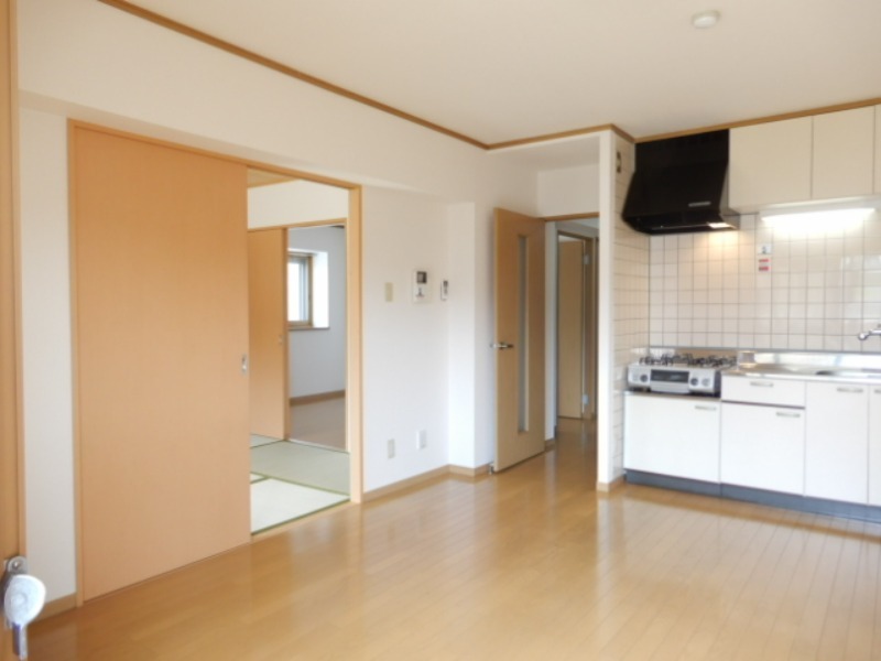 居室・リビング　図面と現状に相違がある場合には現状を優先