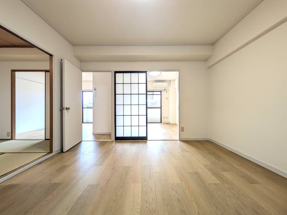 居室・リビング　リビング