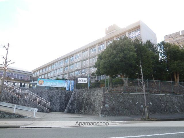 中学校　神戸市立中学校有馬中学校（中学校）まで3131m