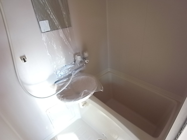 バス・シャワールーム　バスルーム