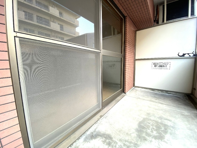 バルコニー　こちらはバルコニーです