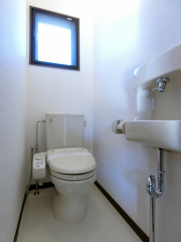 トイレ　図面と現状に相違がある場合には現状を優先