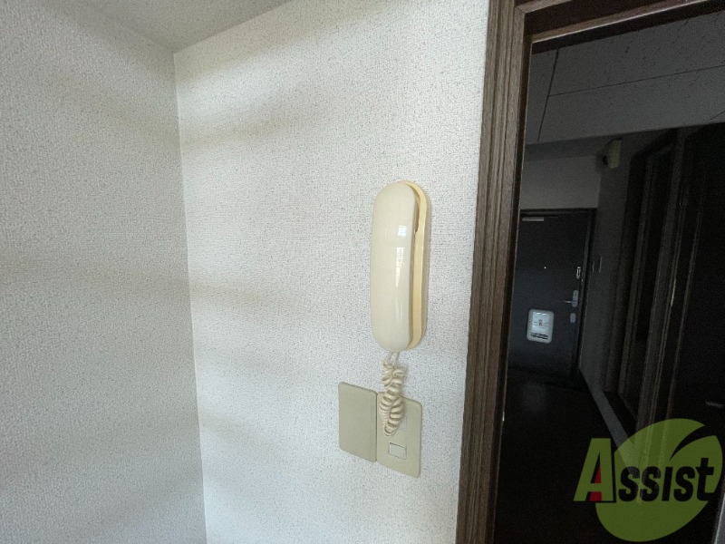 その他設備　音声インターホンなので来客の確認ができますね。