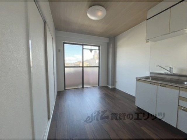 居室・リビング　居室