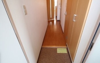 玄関　※他部屋参照