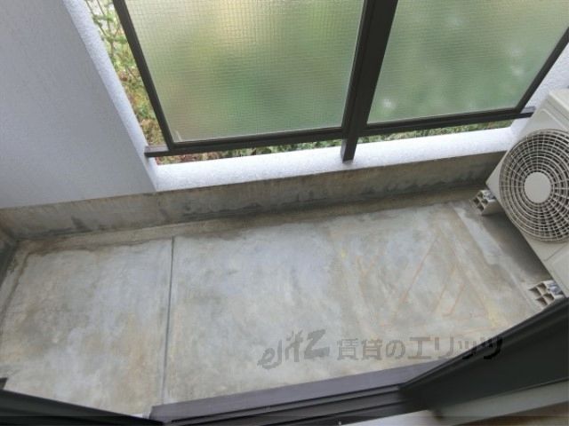 バルコニー　ベランダ