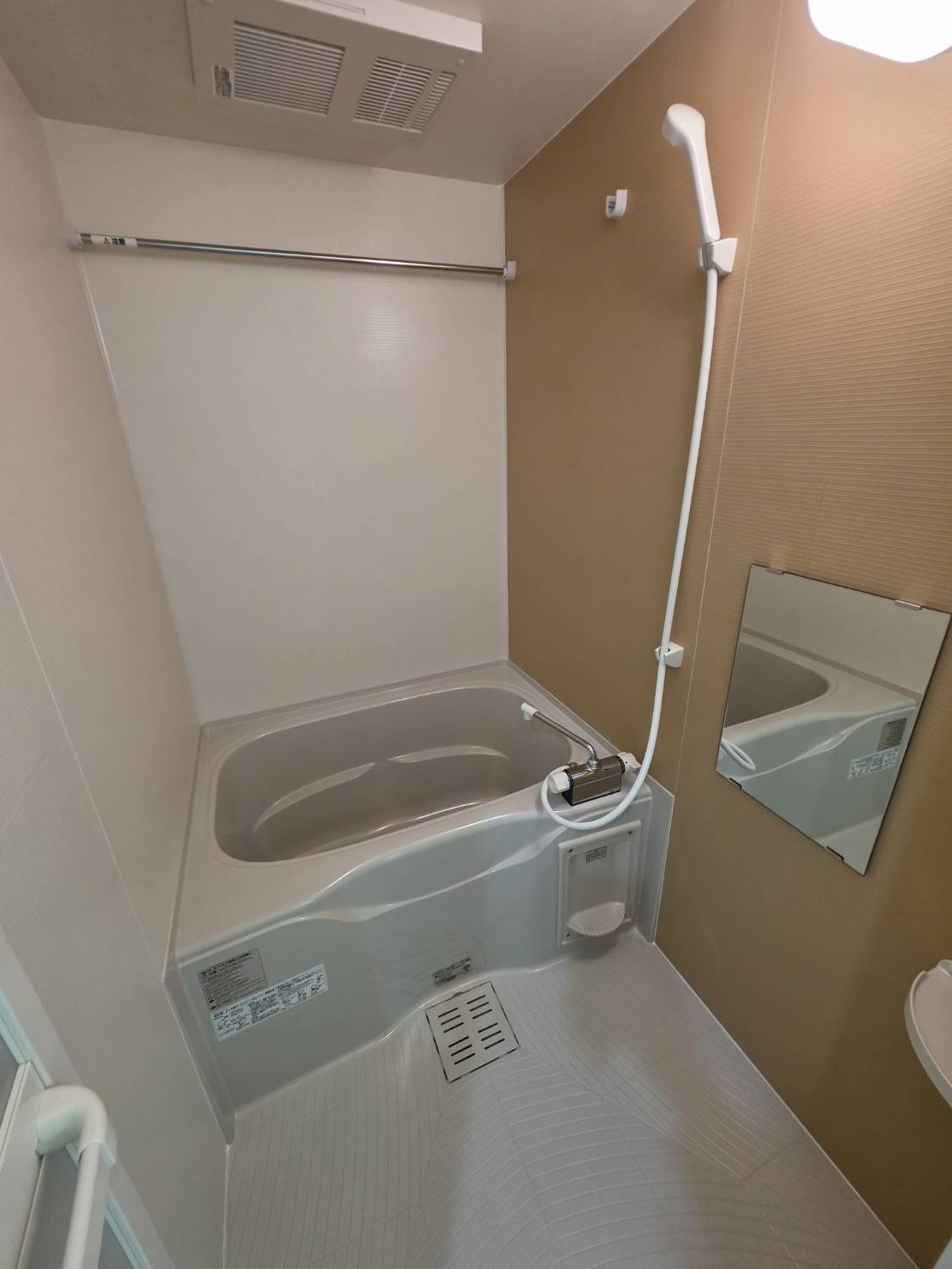 バス・シャワールーム　お風呂です