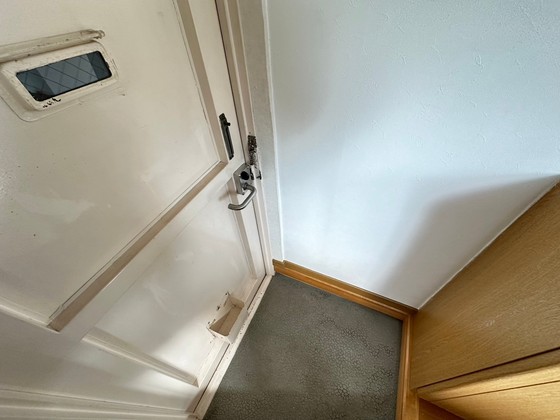 玄関　※別部屋の写真です