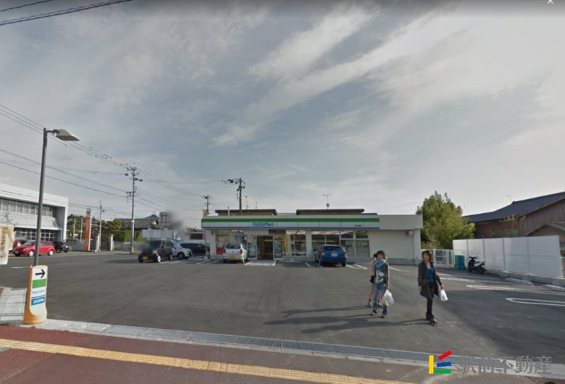 コンビニ　ファミリーマート　久留米城島店（コンビニ）まで900m