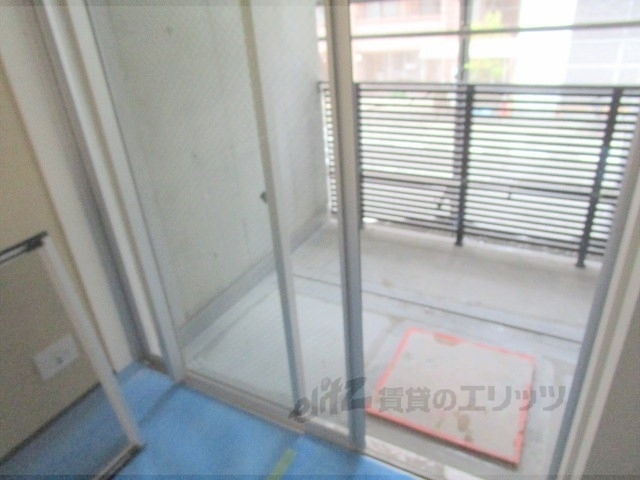 バルコニー　建築中