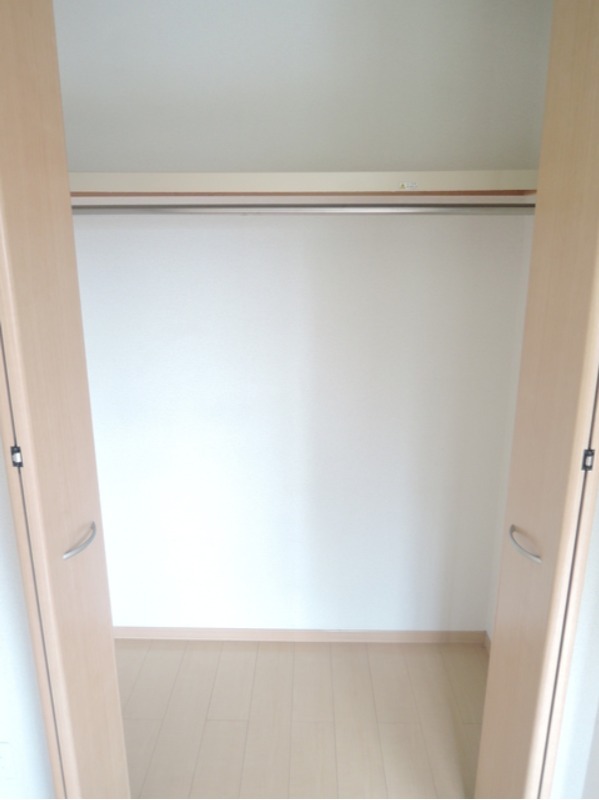 収納　図面と現状に相違がある場合には現状を優先