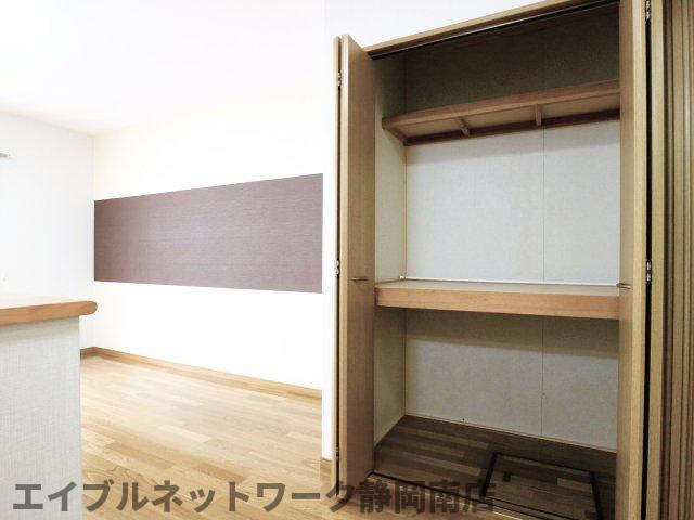 収納　大きなものも収納できそうです