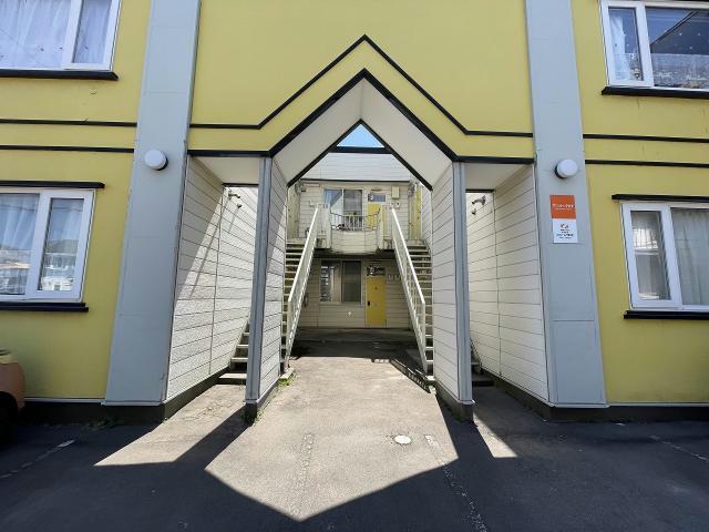 エントランス　エントランス部分