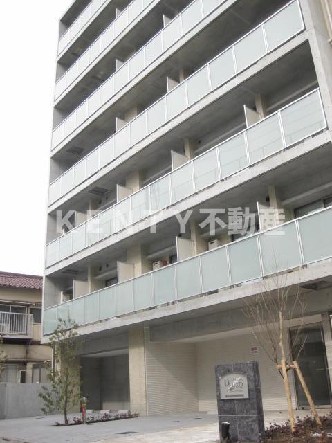 建物外観　外観は落ち着いています