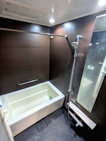 バス・シャワールーム　追焚オートバス、浴室換気乾燥機