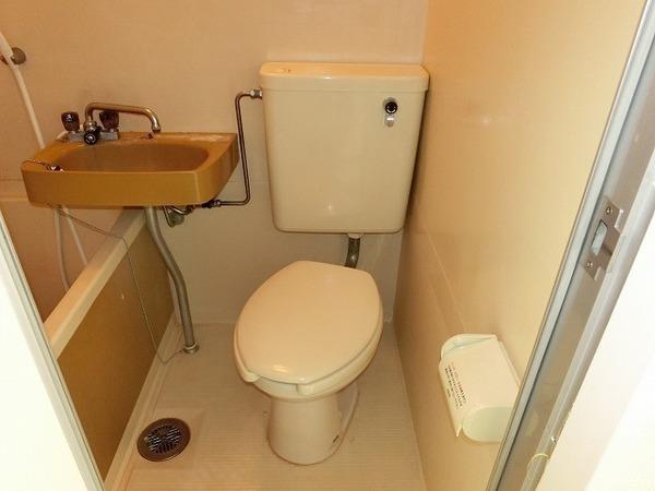 トイレ　キレイです！