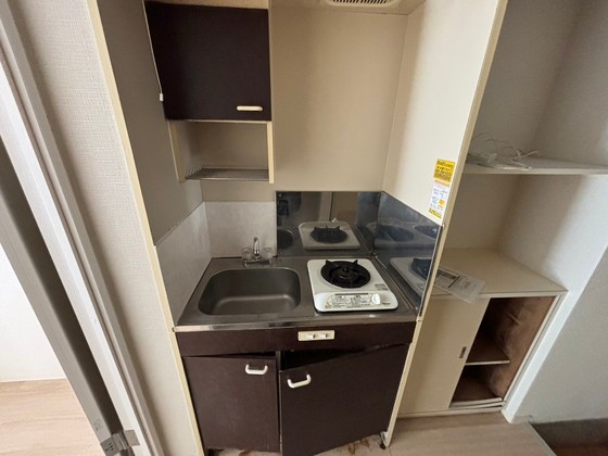 キッチン　※別部屋の写真です