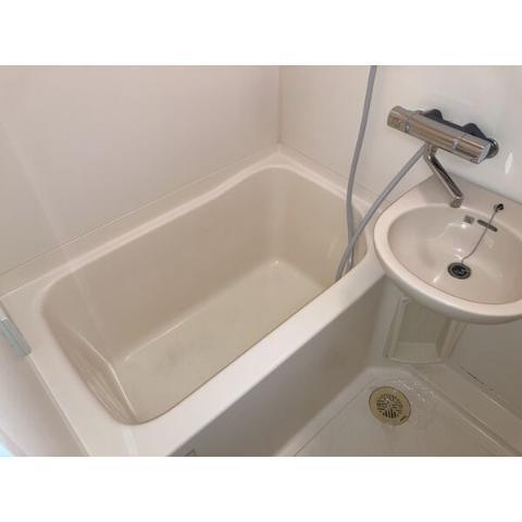 バス・シャワールーム　バス