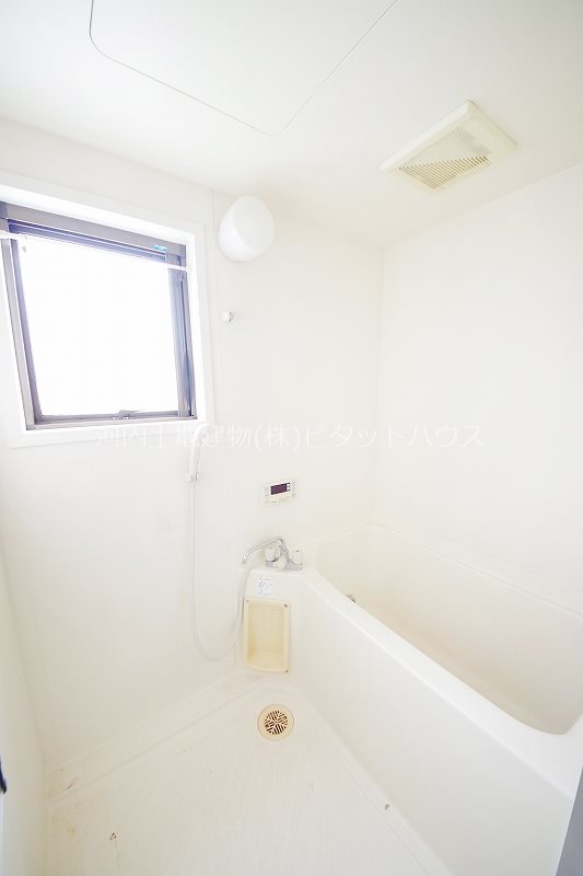 バス・シャワールーム　追い焚き付き