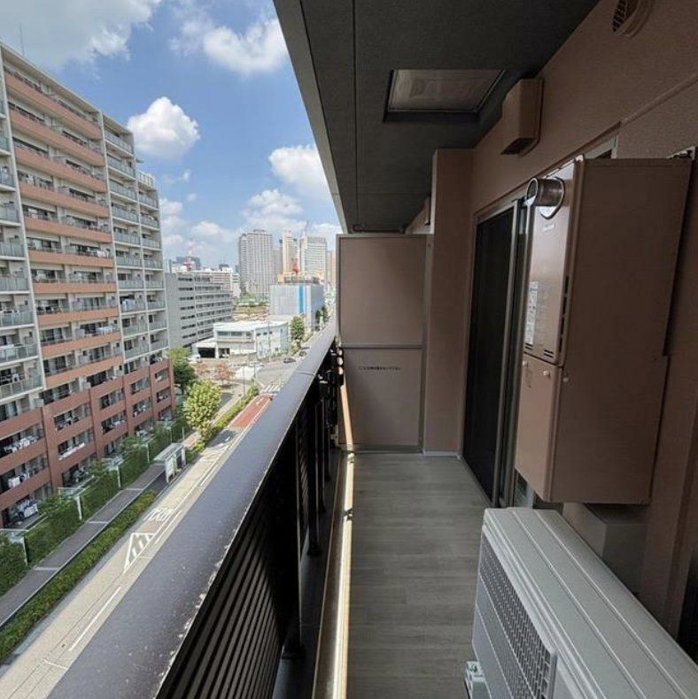 バルコニー　バルコニー