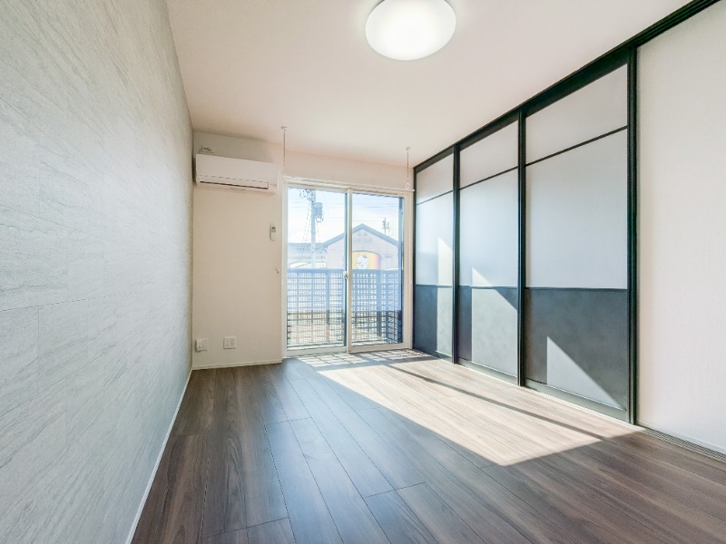 居室・リビング　図面と現状に相違がある場合には現状を優先