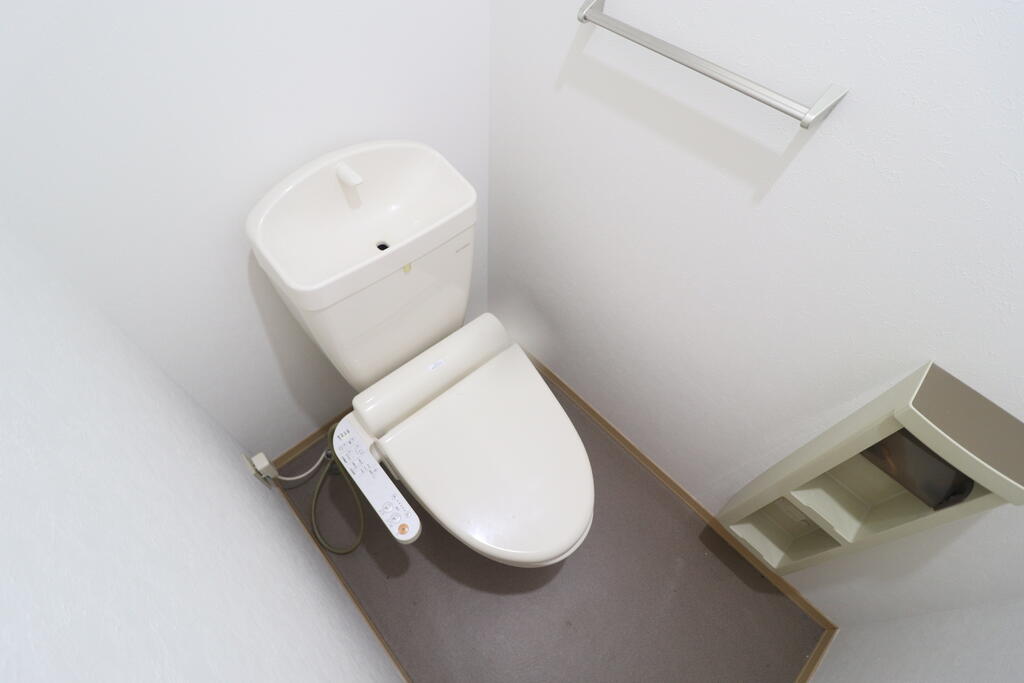 トイレ　温水洗浄便座♪