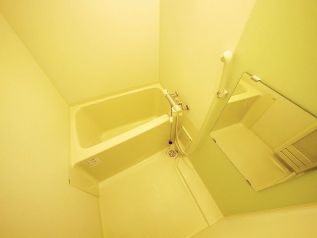 バス・シャワールーム　バスルーム