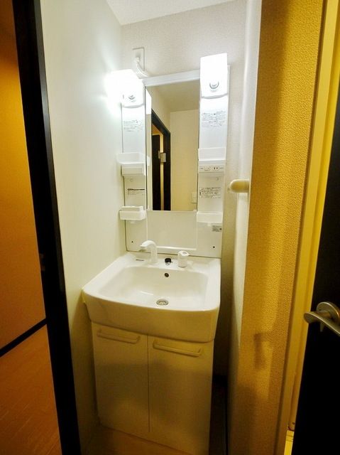 洗面設備　独立洗面台