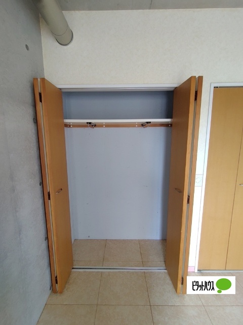 収納　同物件別部屋