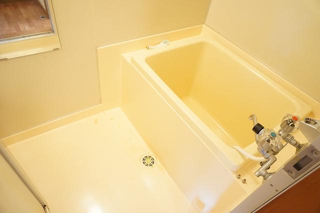 バス・シャワールーム　浴室