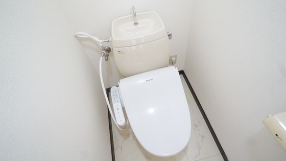 トイレ　シャワートイレ