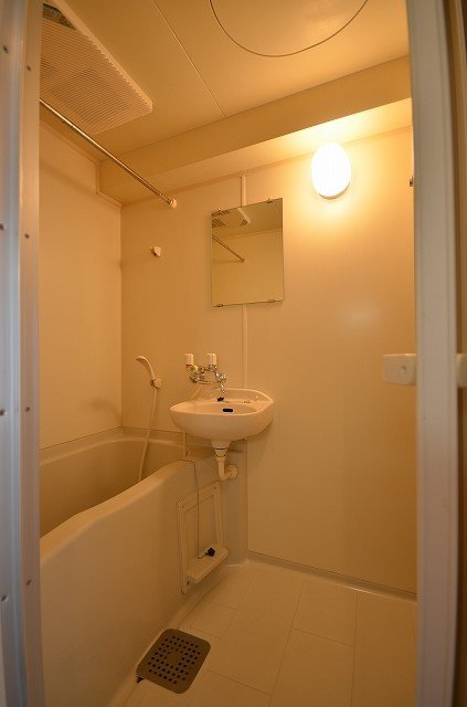 バス・シャワールーム　別号室の写真です