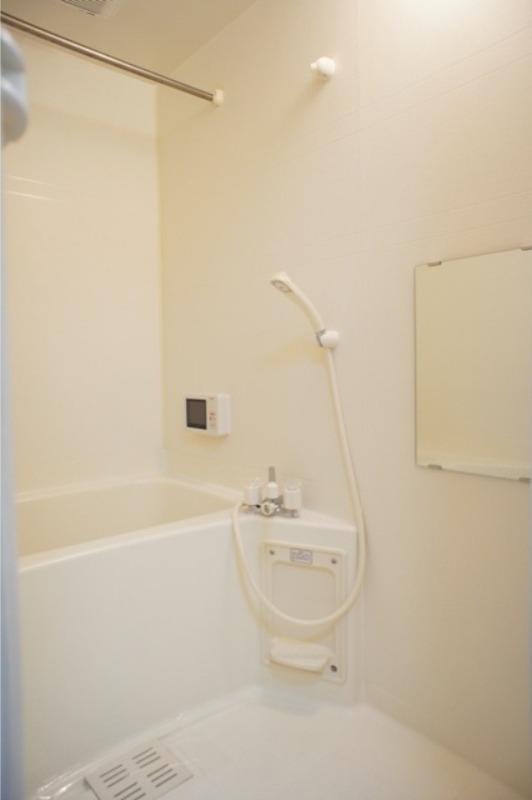 バス・シャワールーム　図面と現状に相違がある場合には現状を優先