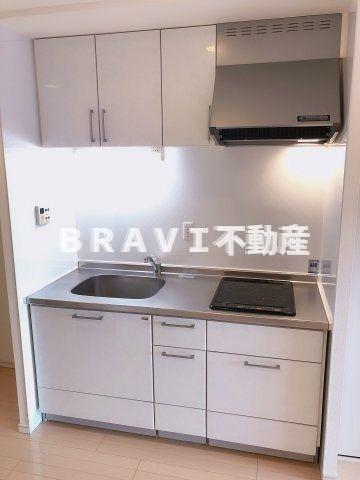 キッチン　【BRAVI南堀江】お料理しやすいキッチンです