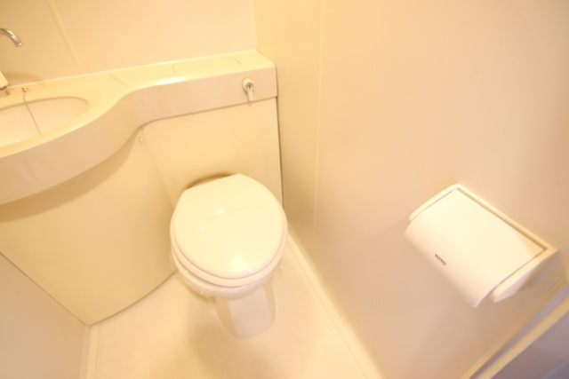 トイレ　※別室参考写真です。