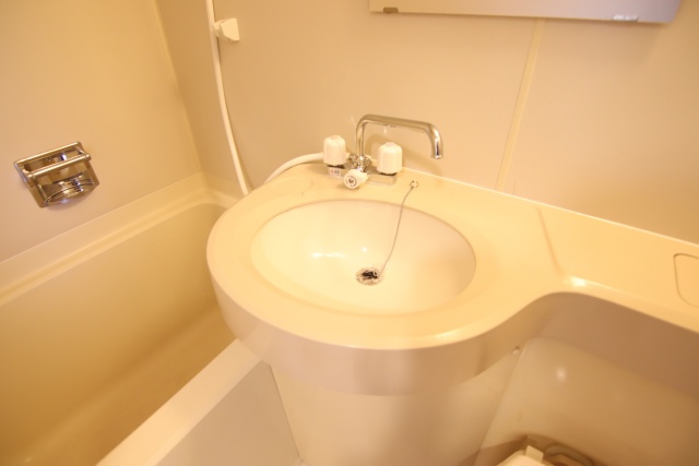 洗面設備　※別室参考写真です。