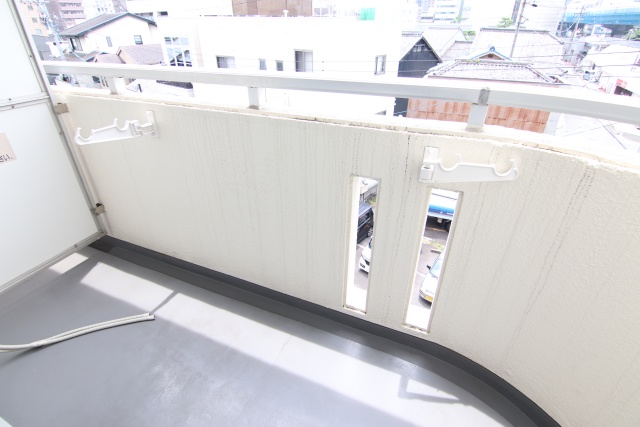 バルコニー　※別室参考写真です。