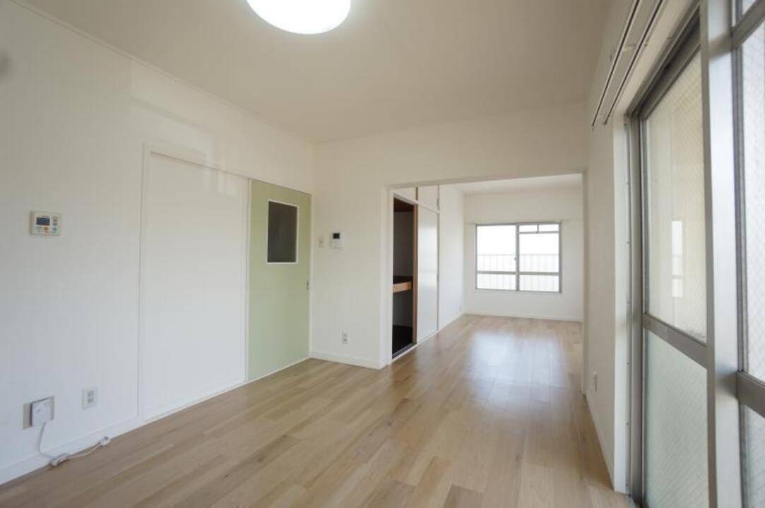 居室・リビング　リビング